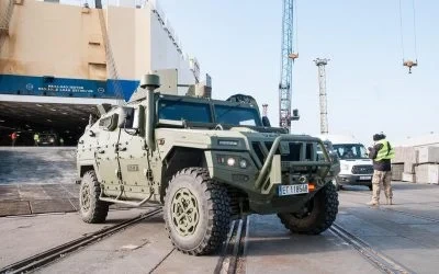 Іспанія передасть Україні 100 бронемашин VAMTAC та 155-мм артилерійські снаряди