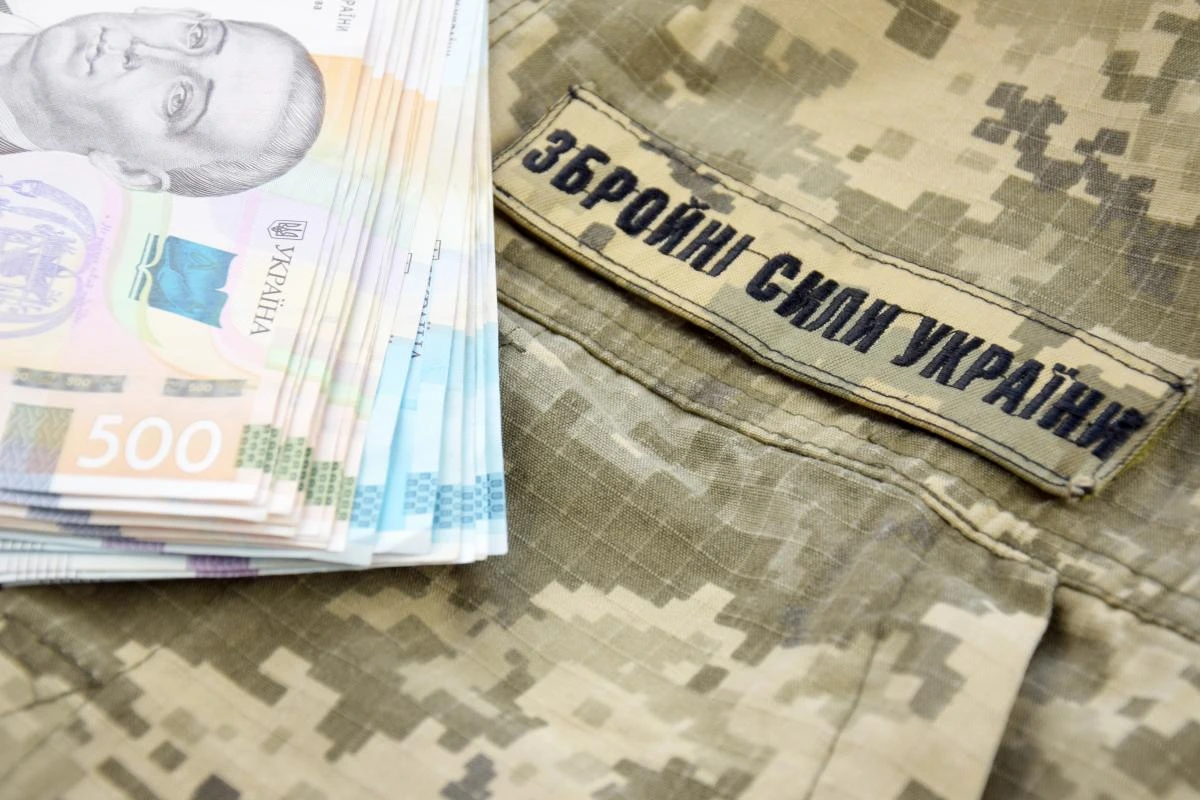 Рада підтримала спрямування воєнного збору на зарплати військовослужбовців