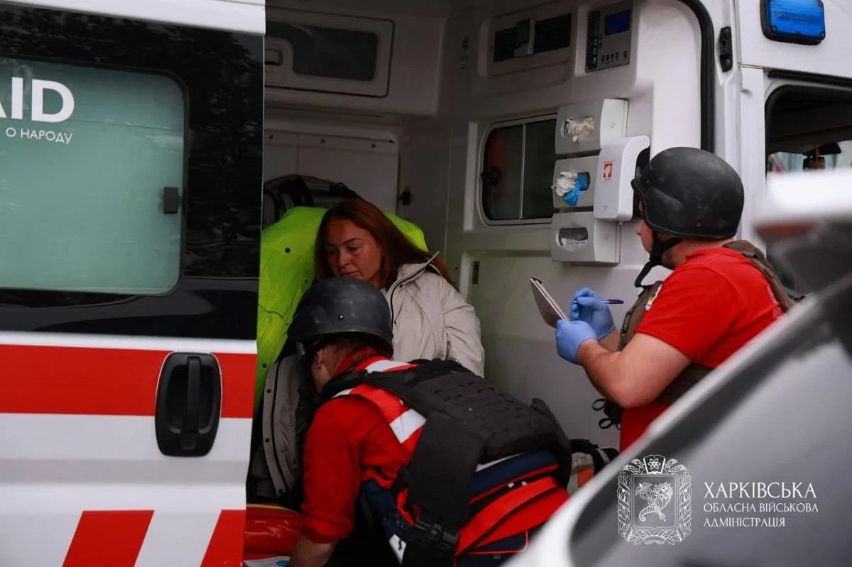 РФ вдарила безпілотниками по Харкову: двоє людей загинули, багато постраждалих