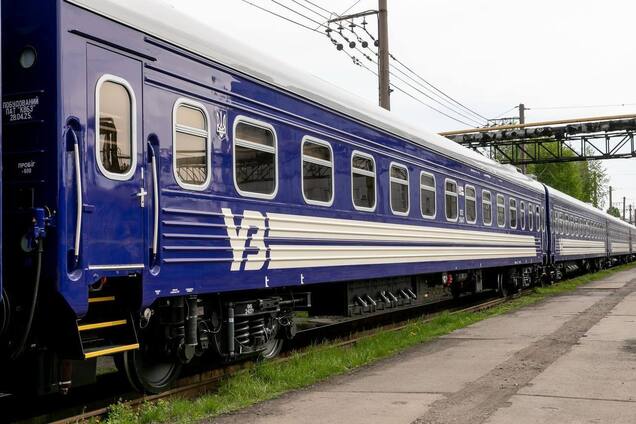 В Україні масово запізнюються поїзди, затримки сягають 11 годин: що відбувається