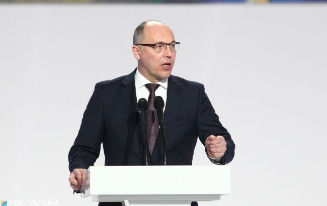 “Кур’єр” Glovo у шоломі? У поліції розповіли, кого розшукують за вбивство Парубія
