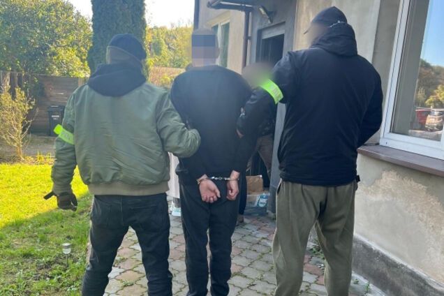 У Польщі заарештували чоловіка, який підпалював автівки з українськими номерами. Фото