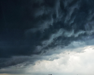 Вихідні будуть хмарними і туманними – оновленний прогноз