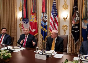 Трамп звільнив Угорщину від санкцій за нафту й газ РФ після зустрічі з Орбаном