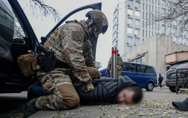 “Продавав” посаду в ОП: стали відомі деталі справи з фейковим родичем Єрмака