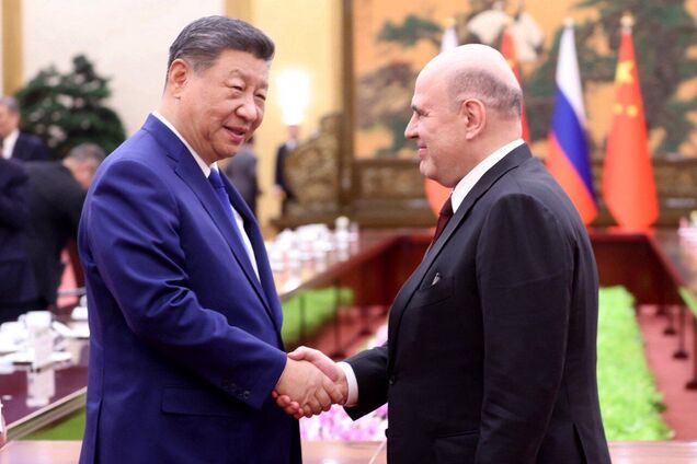 Блог | Китай простягає Путіну руку підтримки