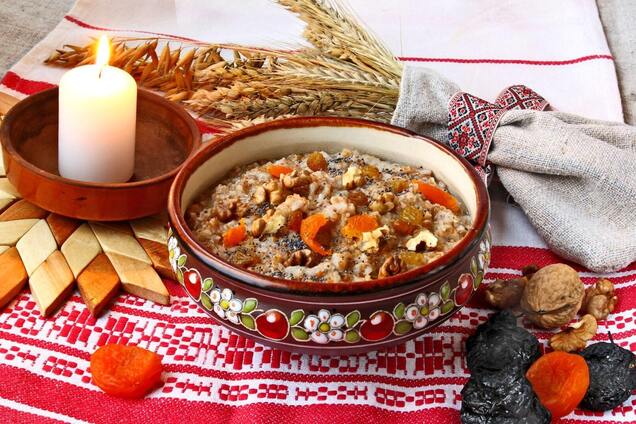 Скільки коштує накрити стіл на Різдво 2025: ціни на 12 традиційних страв