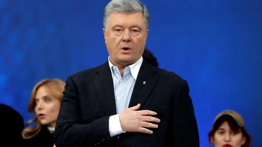 Порошенко підігрує Коломойському, щоб дестабілізувати країну і врятуватись від тюрми за держзраду, — Олещук