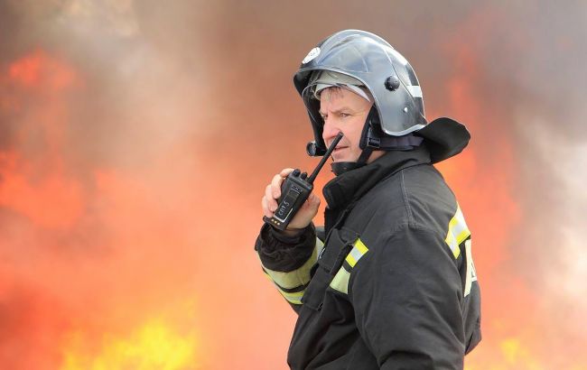 Пензу атакували невідомі дрони: горить нафтобаза