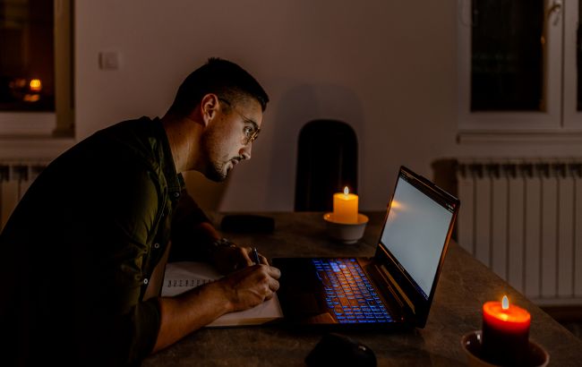 Графіки посилять? Як позначиться на відключенні світла в Україні 20-градусні морози