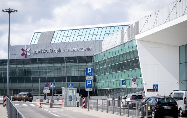 Польща закрила повітряний простір через повітряні кулі з Білорусі